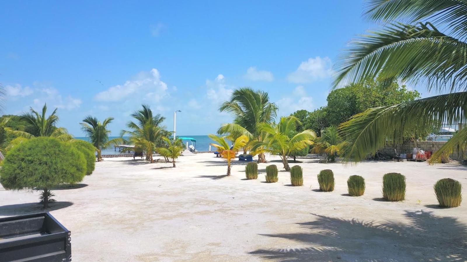 Hidden Treasure Vacation Home Blue Bay Cottage Caye Caulker Exterior photo